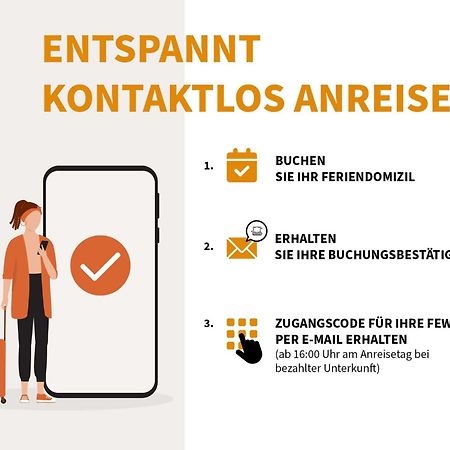 Kranichrast Am Roebeler Stadthafen Esterno foto